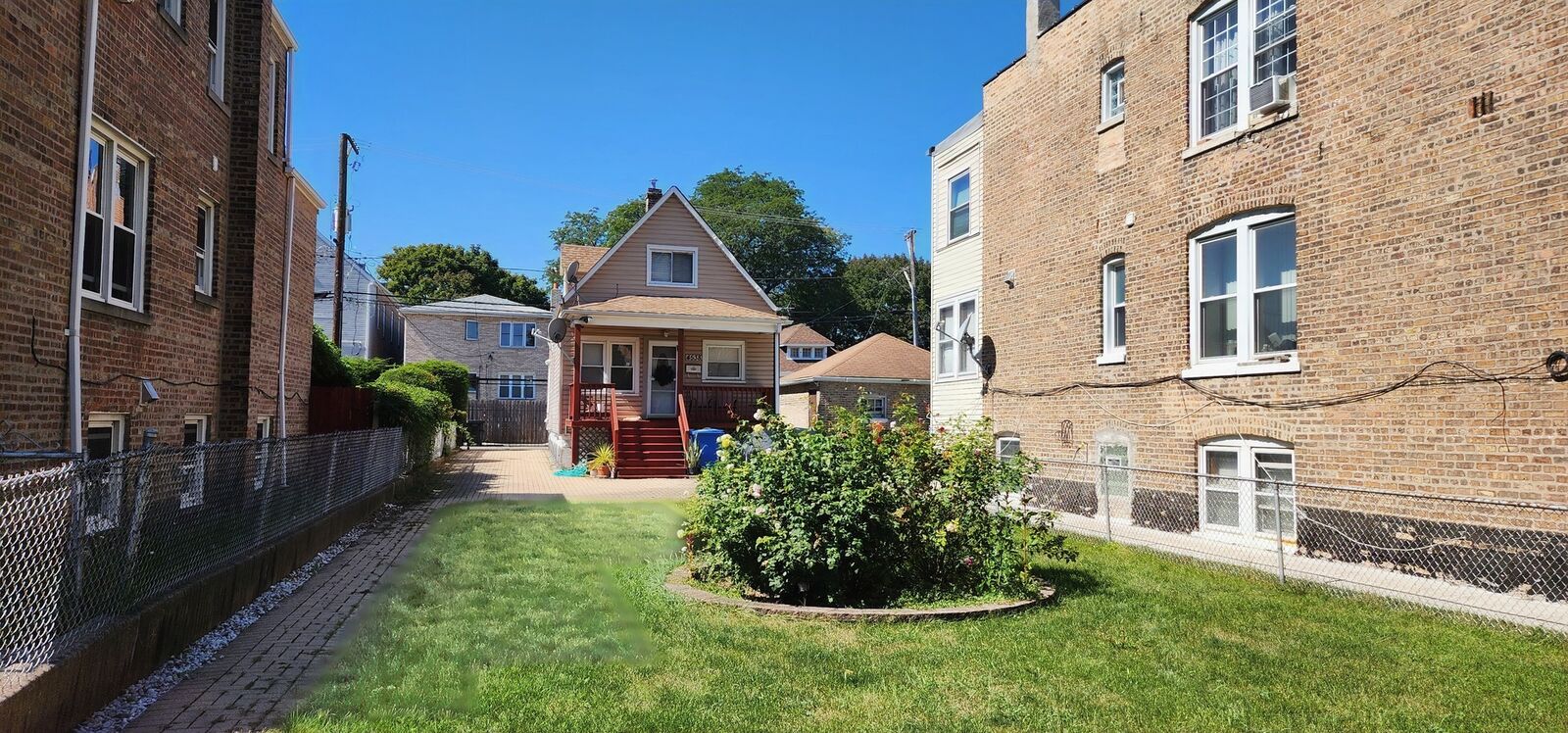 Property Photo:  4538 S Sawyer Avenue  IL 60632