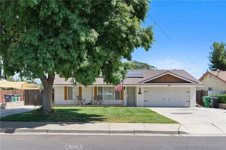 Property Photo: 962 Massachusetts Avenue CA 92223