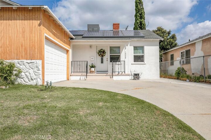 Property Photo:  15229 Burton St  CA 91402 