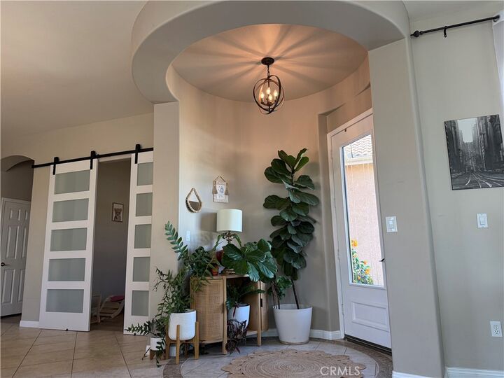 Property Photo:  6702 Aretino Way  CA 93306
