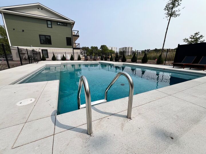 Property Photo:  20 Salt Point Drive 22  ME 04064 