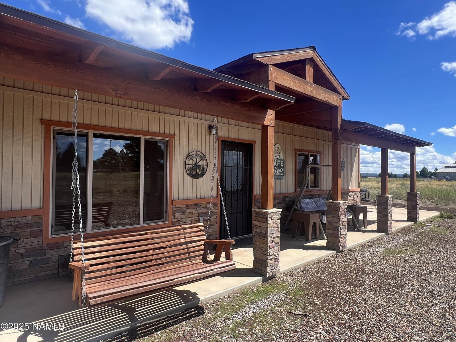 Property Photo: 665 S Dust Devil Drive AZ 86018