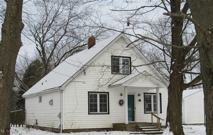 Property Photo: 2721 E River Road OH 44444