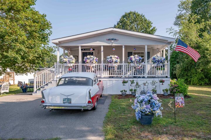 74 Caddy Drive  Salem NH 03079 photo