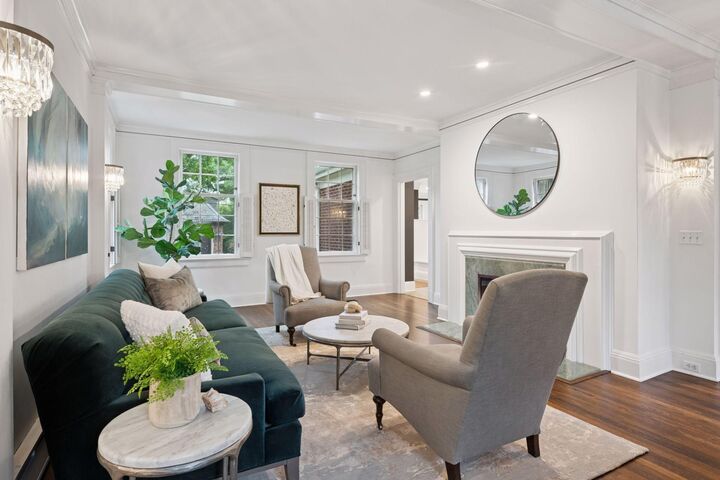 Property Photo: 2322 Oliver Avenue S MN 55405