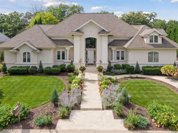 Property Photo:  6314 McIntyre Point  MN 55439 