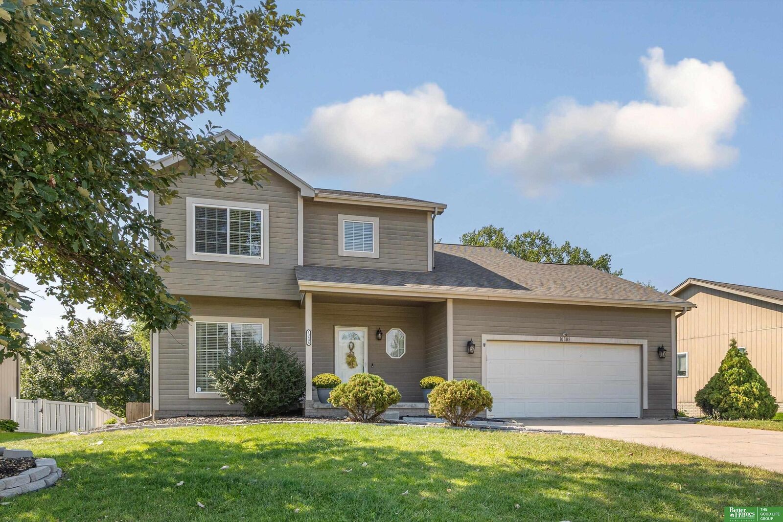 Property Photo:  10808 Lewis And Clark Road  NE 68123 