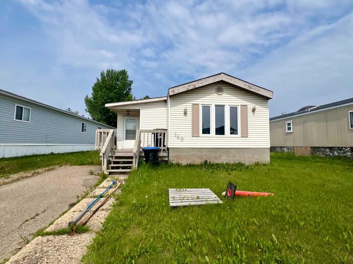 Photo de la propriété: 149 Clausen Crescent AB T9K 2H8