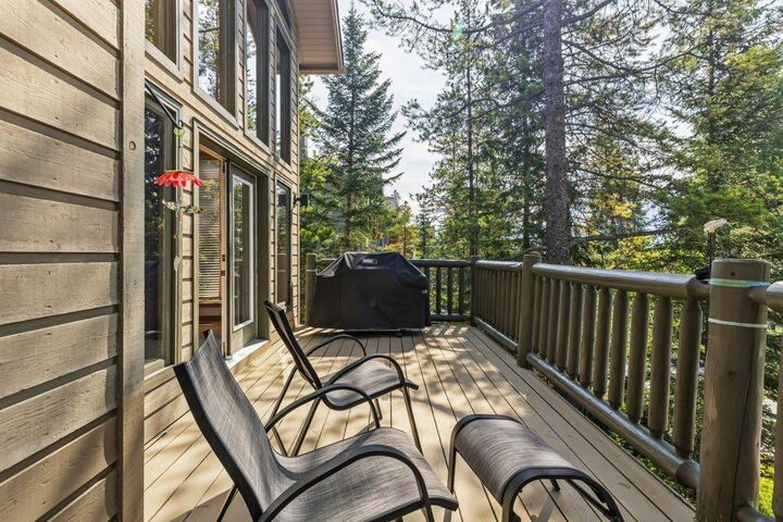 Property Photo: 18 Juniper Ridge AB T1W 1L6
