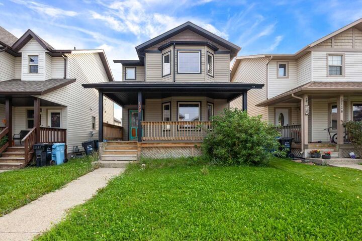 Property Photo:  124 Huckleberry Street  AB T9K 0N7 