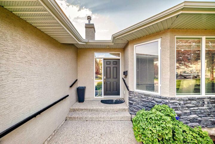 Property Photo: 59 Elysian Crescent SW AB T3H 0E7