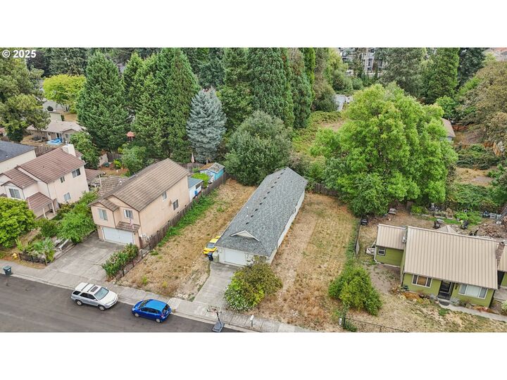 Property Photo: 3014 SW 176th Ave OR 97003