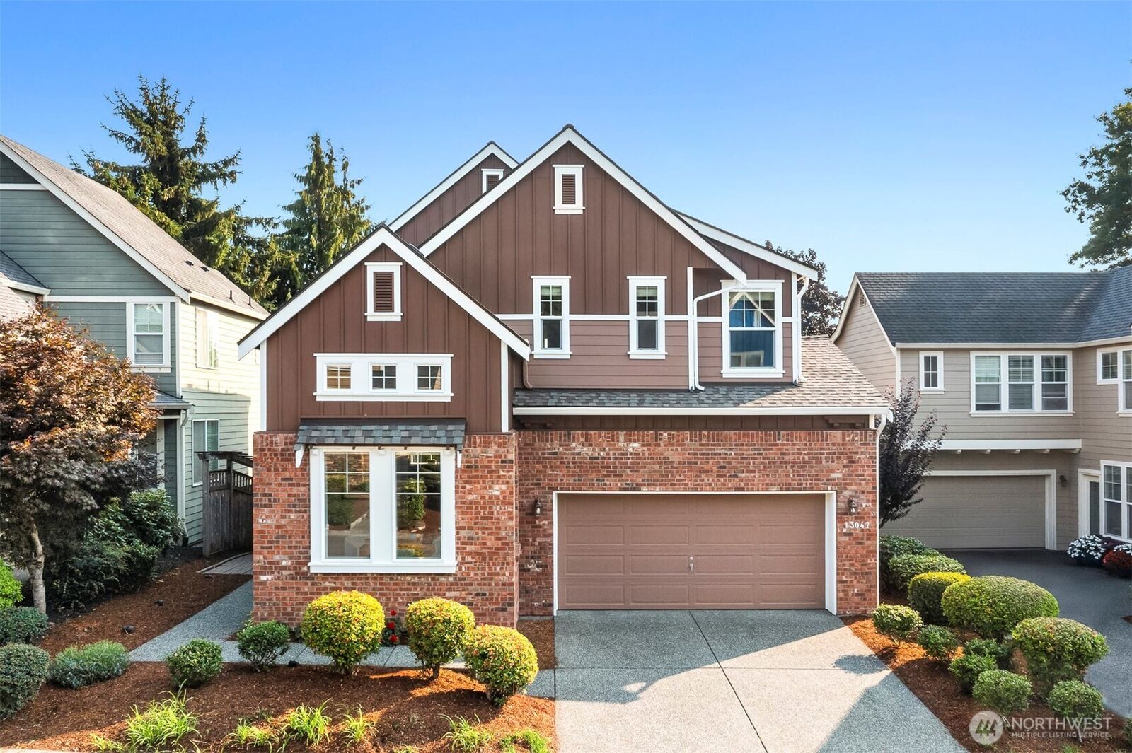 Property Photo:  13047 NE 138th Place  WA 98034 