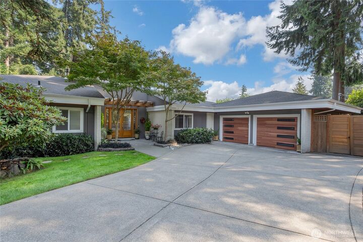 Property Photo:  4601  Holly Lane NW  WA 98335 