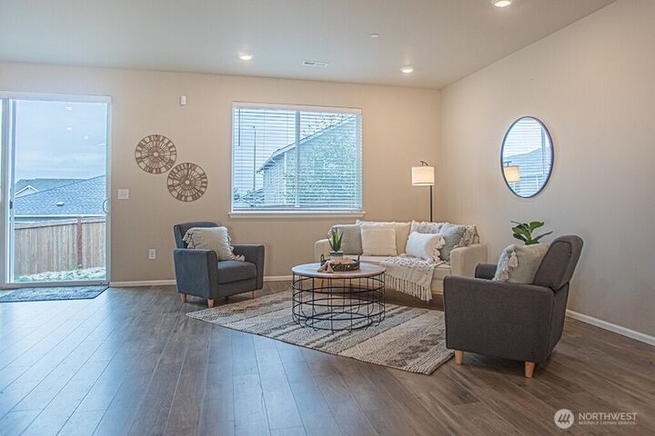 Property Photo: 926 Timberline Avenue WA 98312