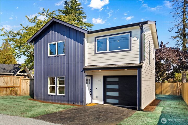 Property Photo:  9737  Evanston Avenue N  WA 98103 