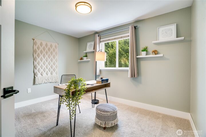 Property Photo:  933  23rd Street NW  WA 98371 