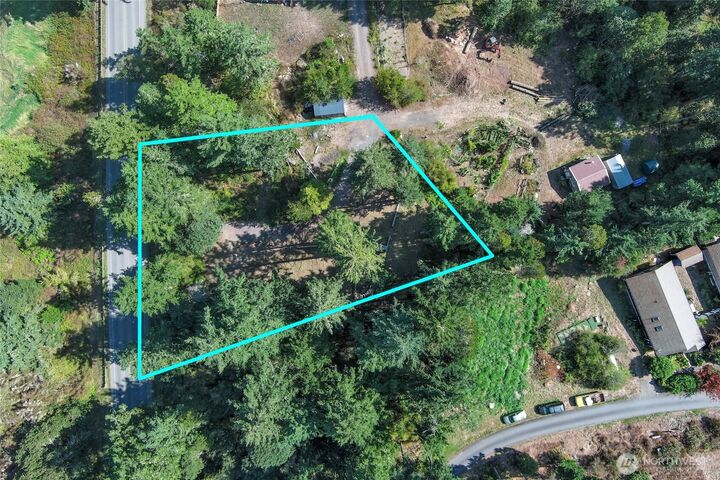 Property Photo: 62 Quadra Lane WA 98250