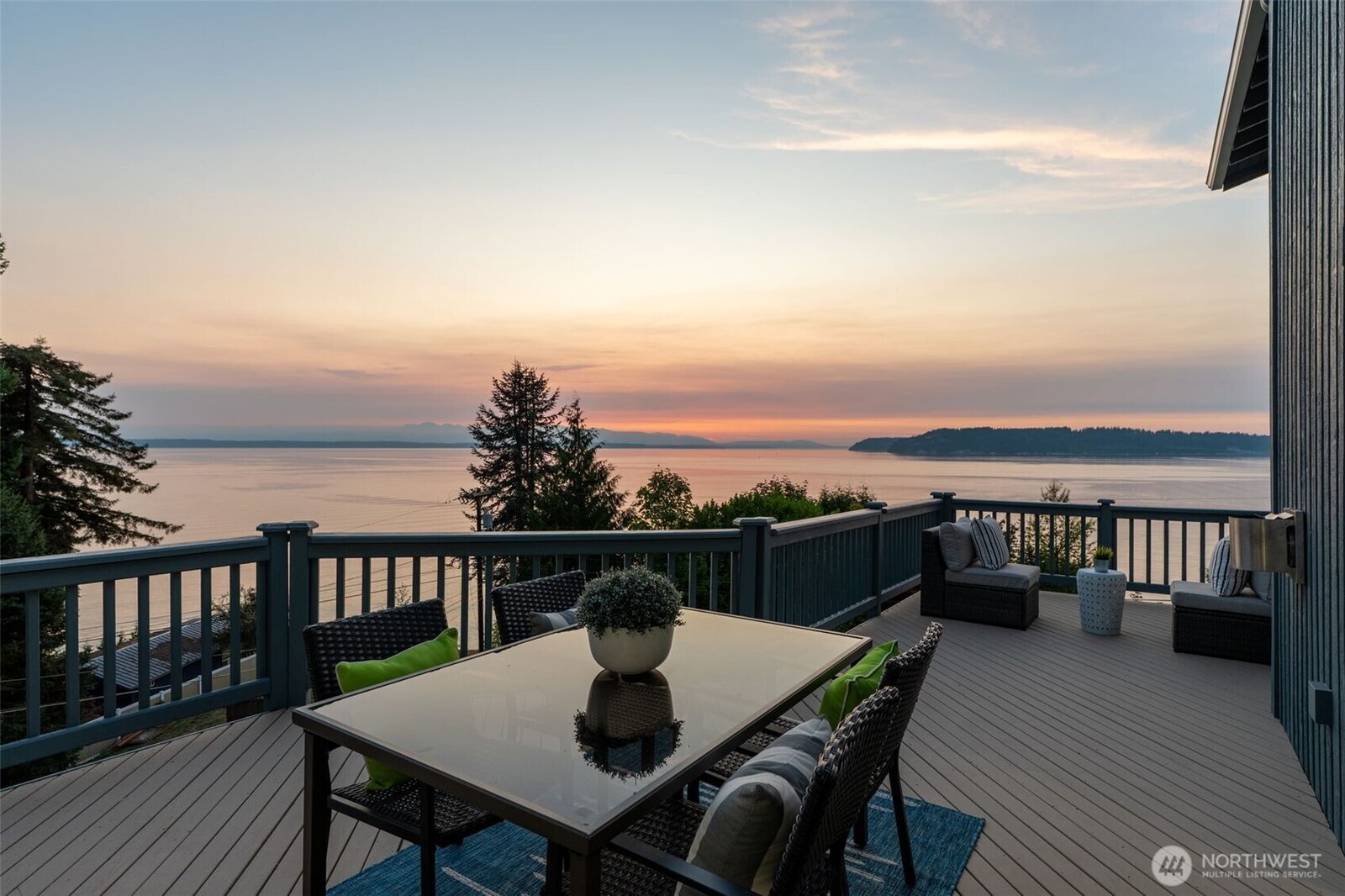 Property Photo: 12227 Possession Lane WA 98026