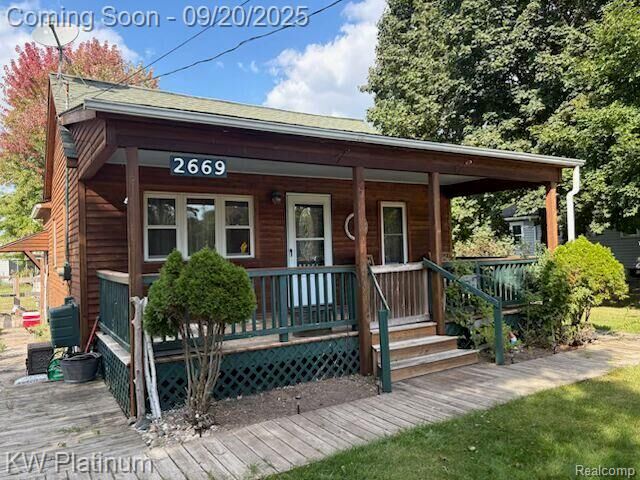 2669 Imlay City Road N  Lapeer Twp MI 48446 photo
