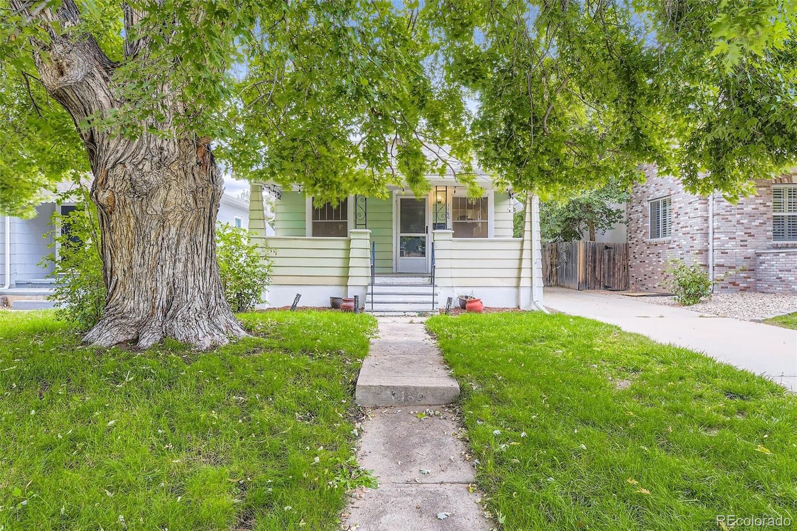 Property Photo: 1160 S Steele Street S CO 80210