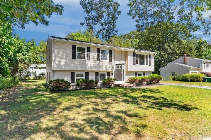 Property Photo:  75 Marshall Avenue  RI 02886 