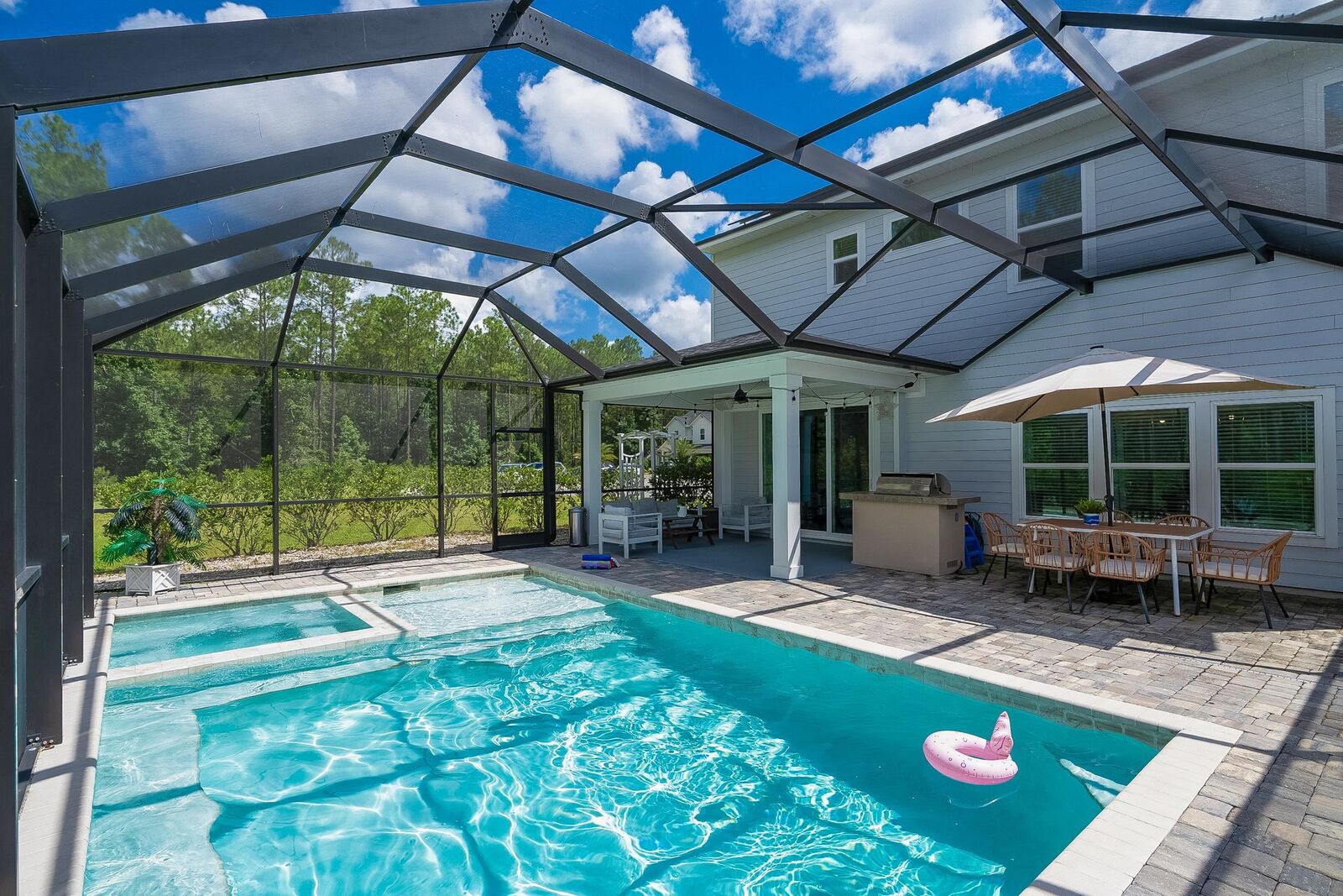 Property Photo:  685 Watervale Dr  FL 32092 