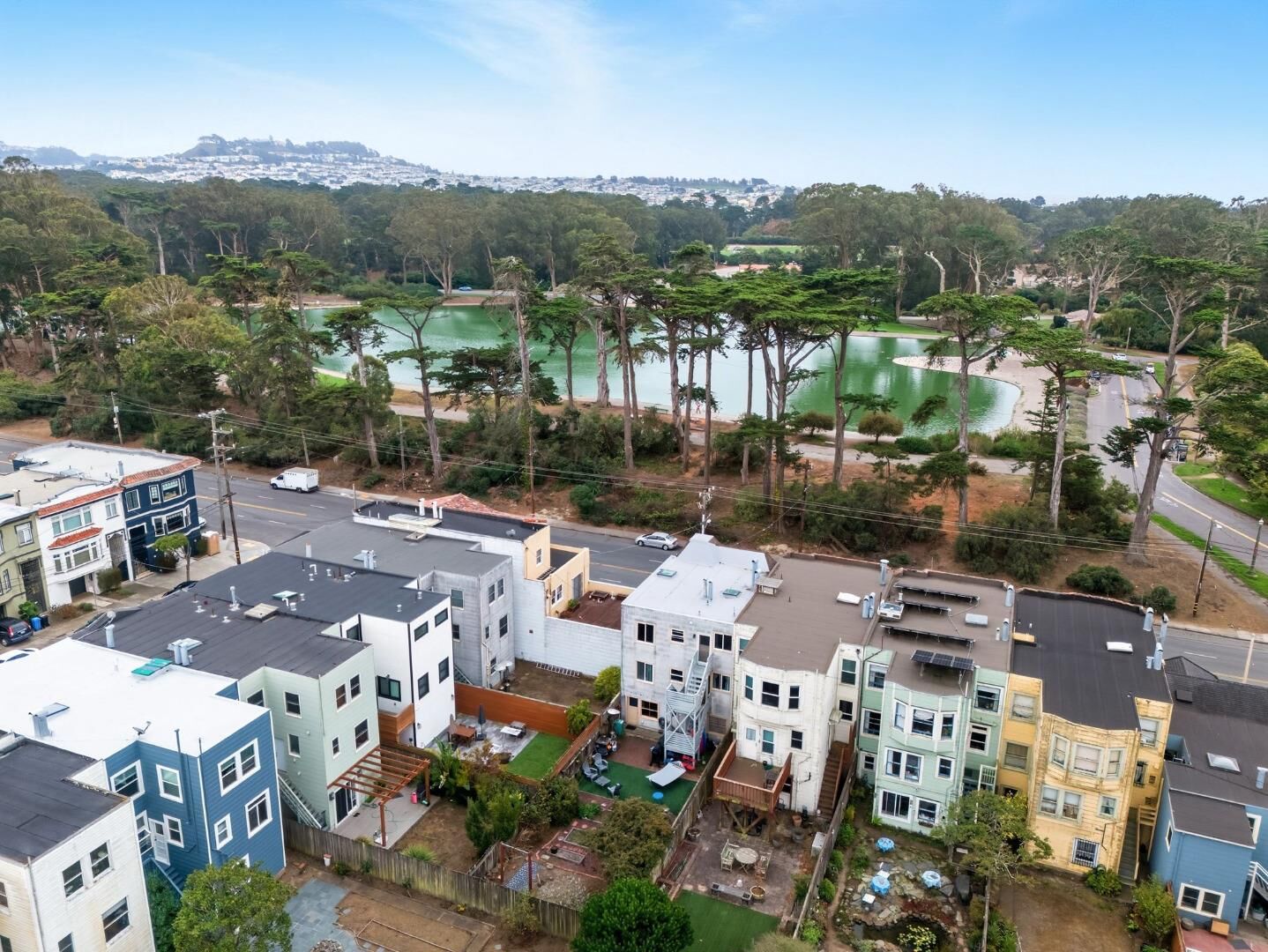 Property Photo: 5924 Fulton Street CA 94121