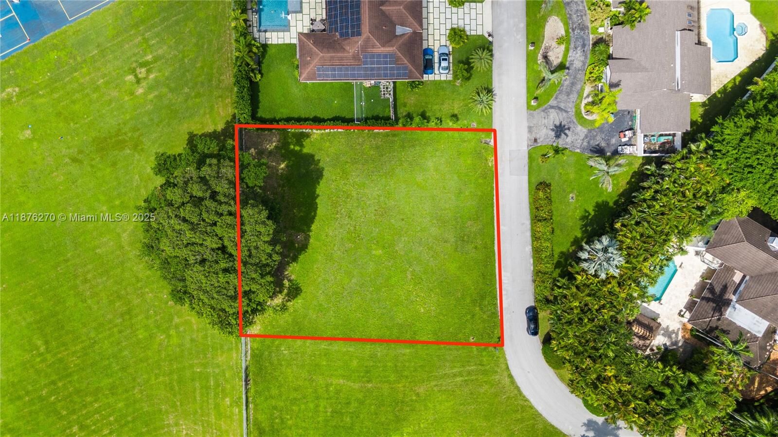 Property Photo: 8800 SW 165th Ter FL 33157