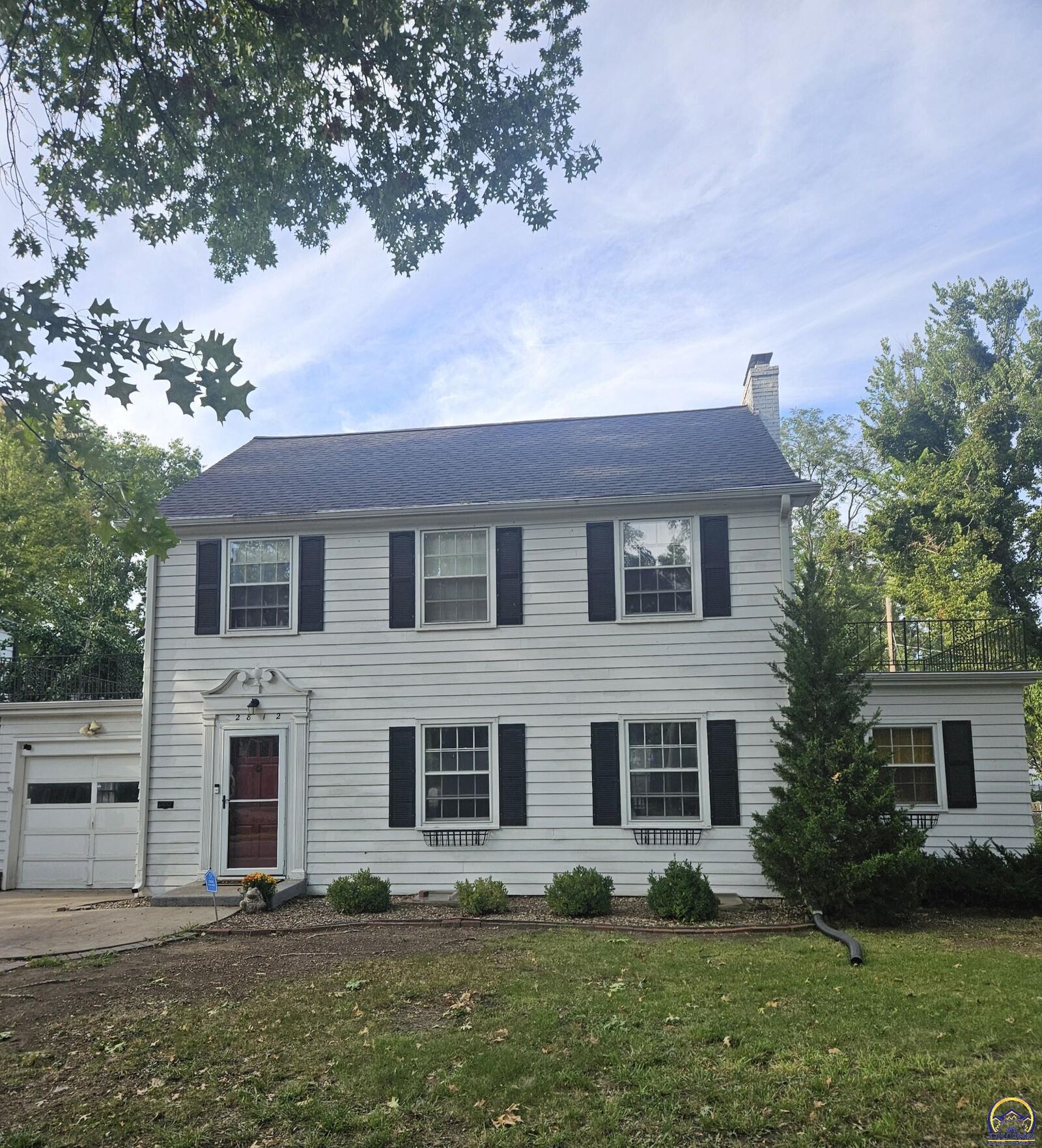 Property Photo: 2812 SW Huntoon St KS 66604