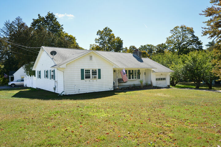 Property Photo:  1 Blanchard Road  CT 06001 