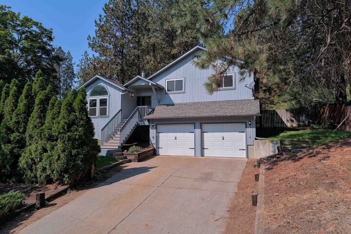 Property Photo:  4605 E Bixel Ct  WA 99021 