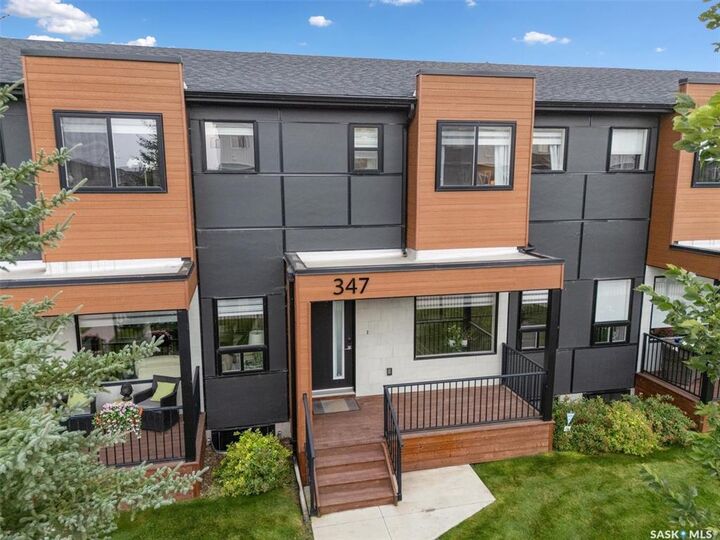 347 Rajput Way  Saskatoon SK S7W 0W3 photo
