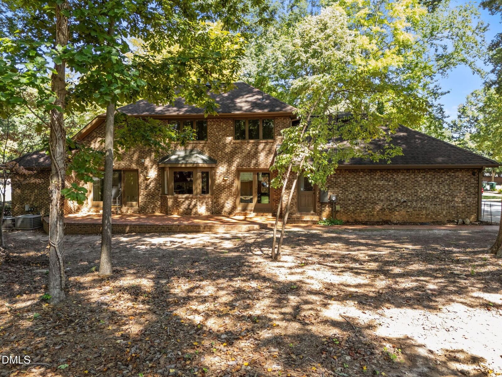Property Photo: 1510 Kildaire Farm Road NC 27511
