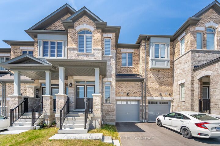 10 Van Wart Street  Whitby ON L1P 0P8 photo