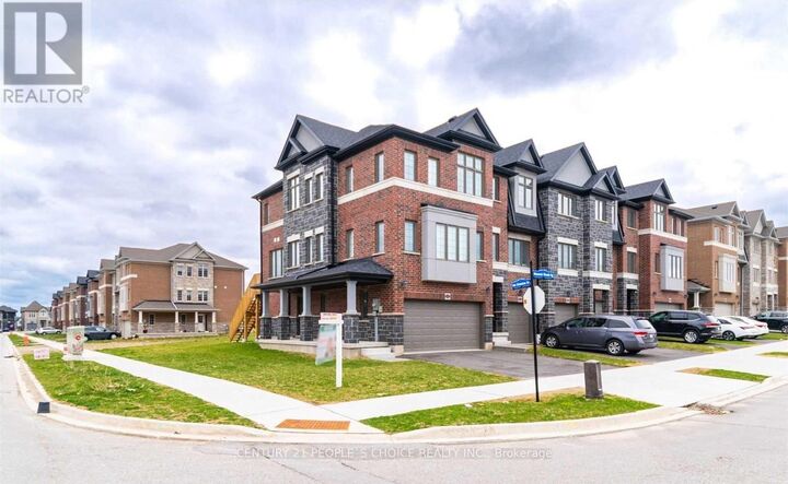 Property Photo:  122 Monarch Woods Drive  ON N2P 2Y9 