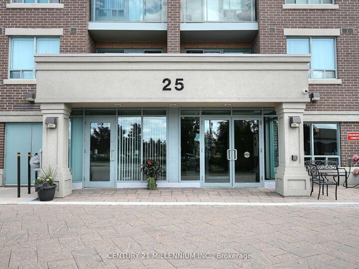 Photo de la propriété:  25 Via Rosedale N/A 113  ON L6R 3J8