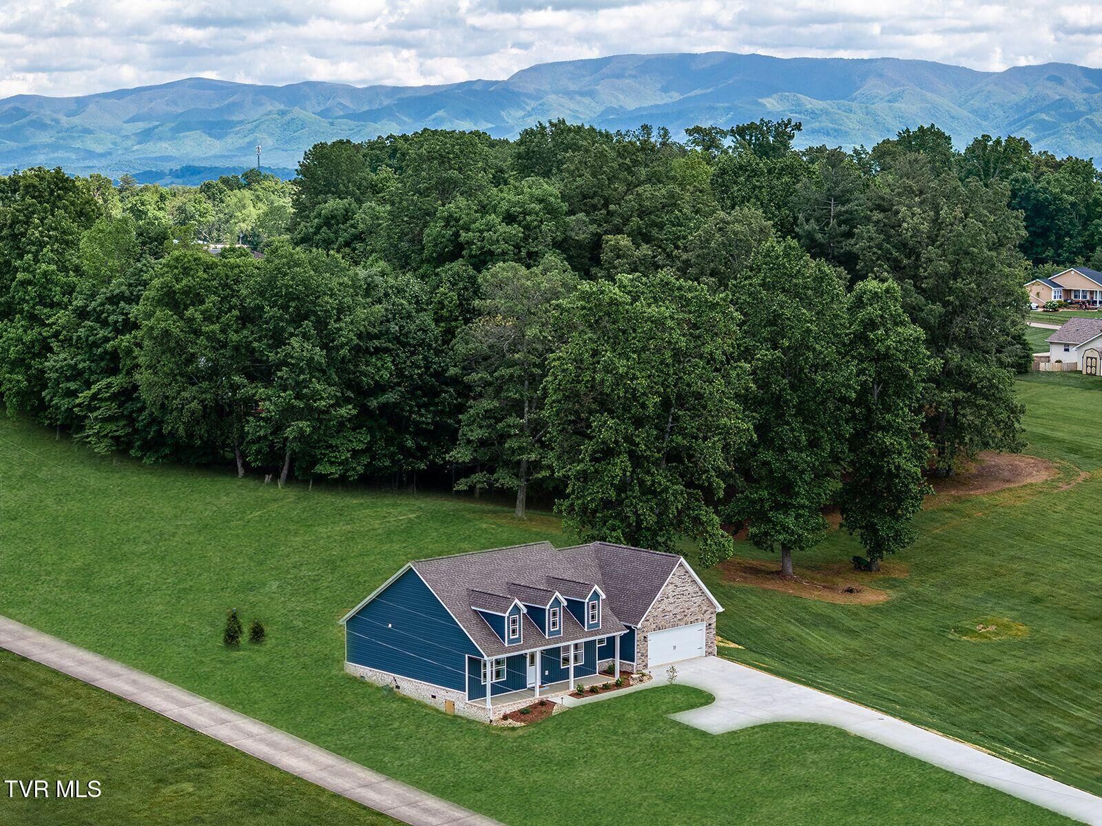 Property Photo: 495 Harlan Street TN 37745