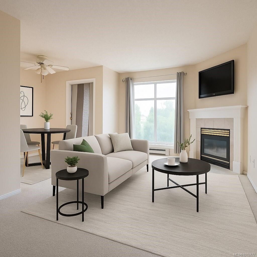 Property Photo:  2511 Quadra St 305  BC V8T 4E1 