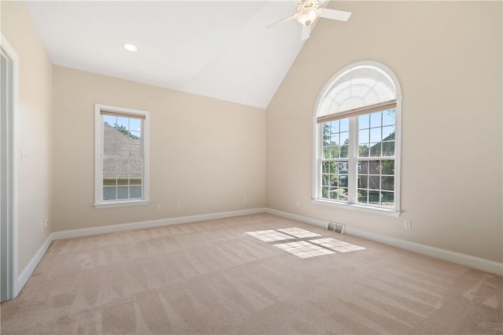 Property Photo:  418 Settlers Village Circle  PA 16066 