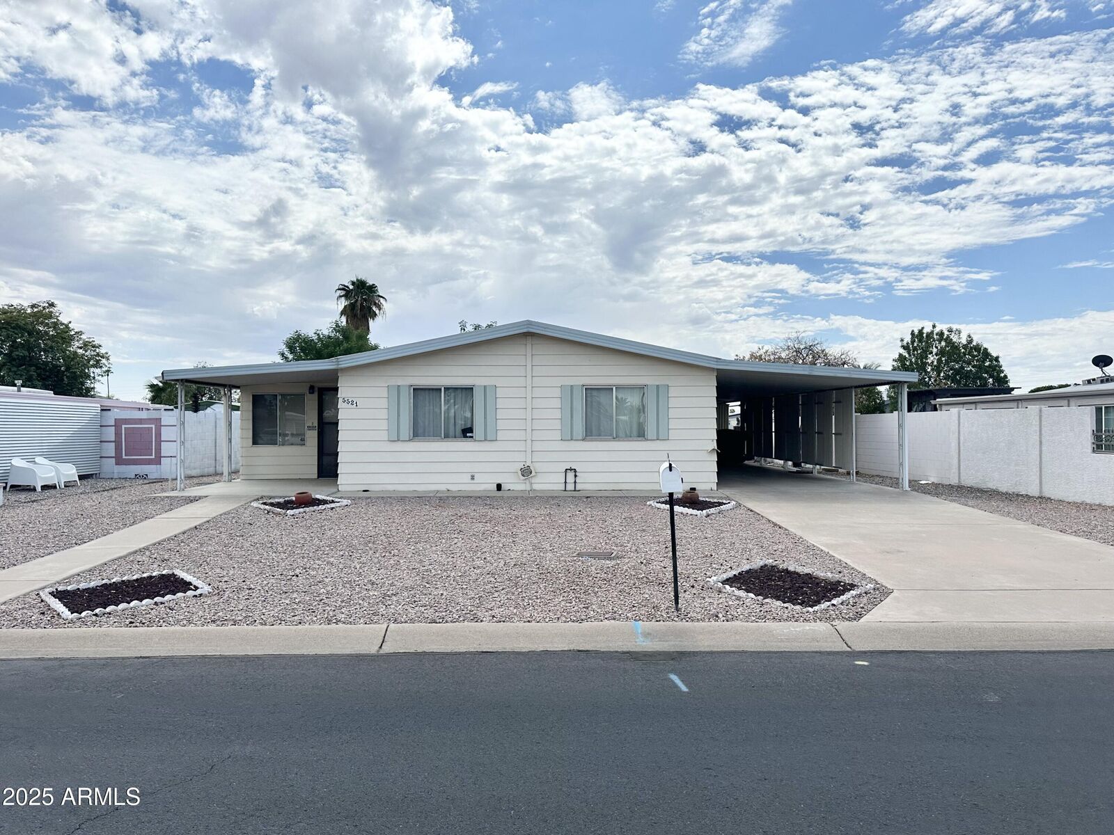 Property Photo:  5521 E Aspen Avenue  AZ 85206 