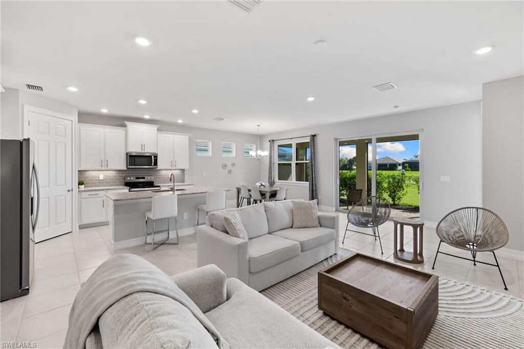 Property Photo: 28016 Captiva Shell Loop FL 34135