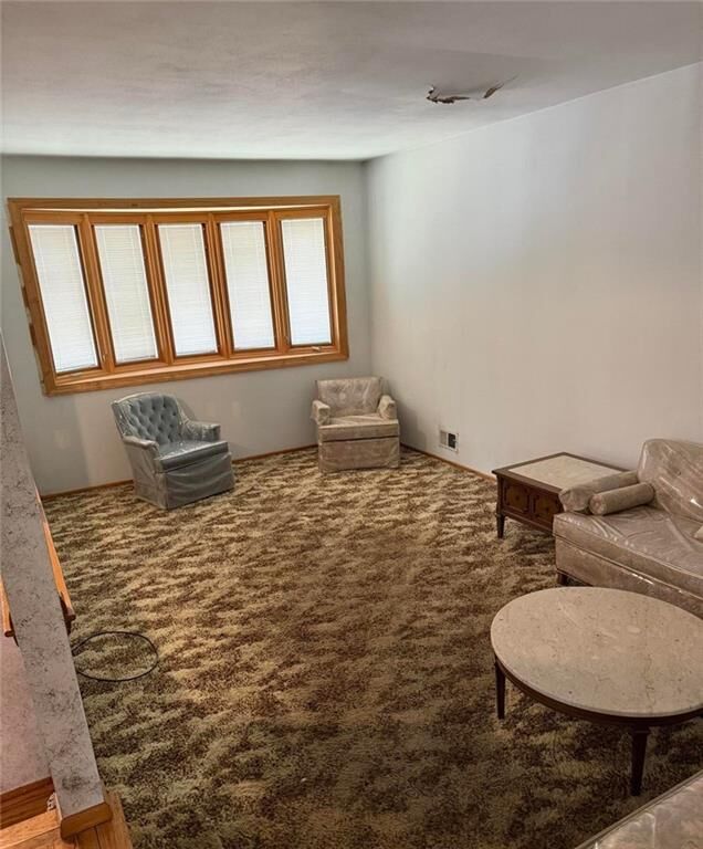 Property Photo:  182 Woodbine Avenue  NY 10314 