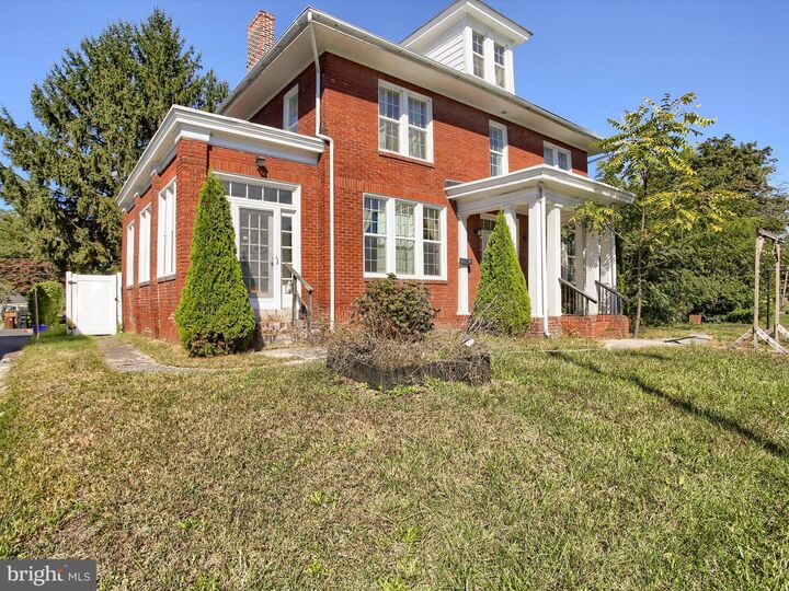 3004 Herr Street  Harrisburg PA 17103 photo