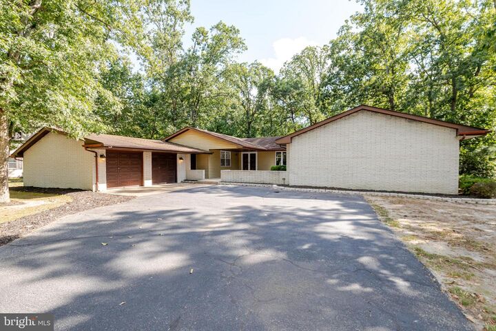 Property Photo:  1173 Maple Avenue  NJ 08004 