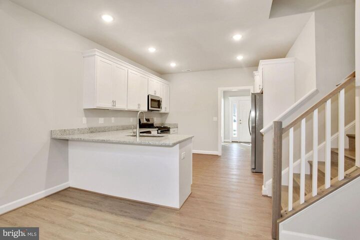 Property Photo: 5606 Finley Rose Court VA 22407