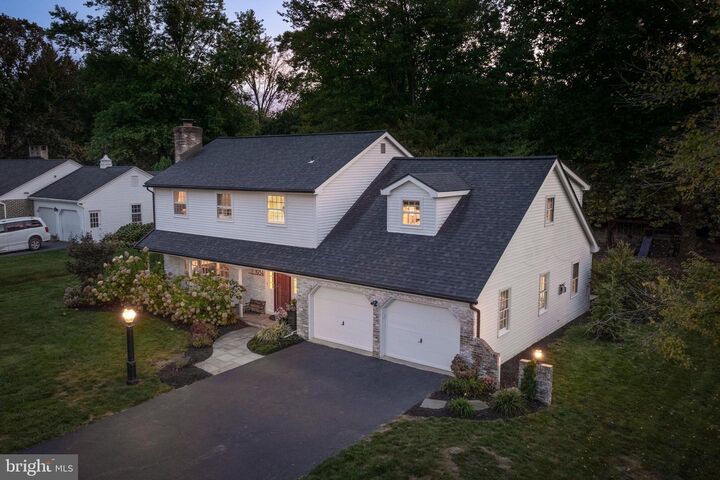 Property Photo:  1934 Geraldson Drive  PA 17601 