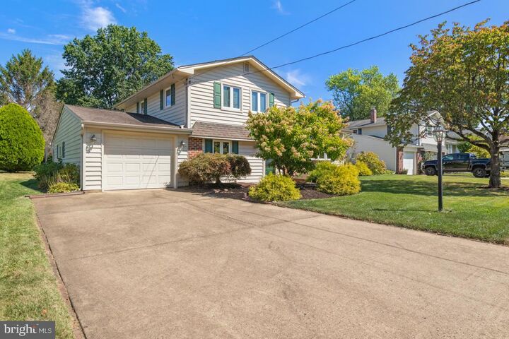 Property Photo:  675 Cheryl Drive  PA 18974 