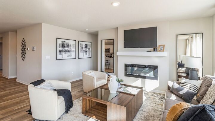 Property Photo:  5 Verbena Lane SW  IA 52404 