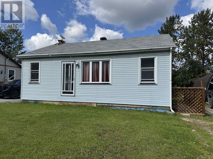 Property Photo:  23 Manitou Road W  ON P0T 2C0 